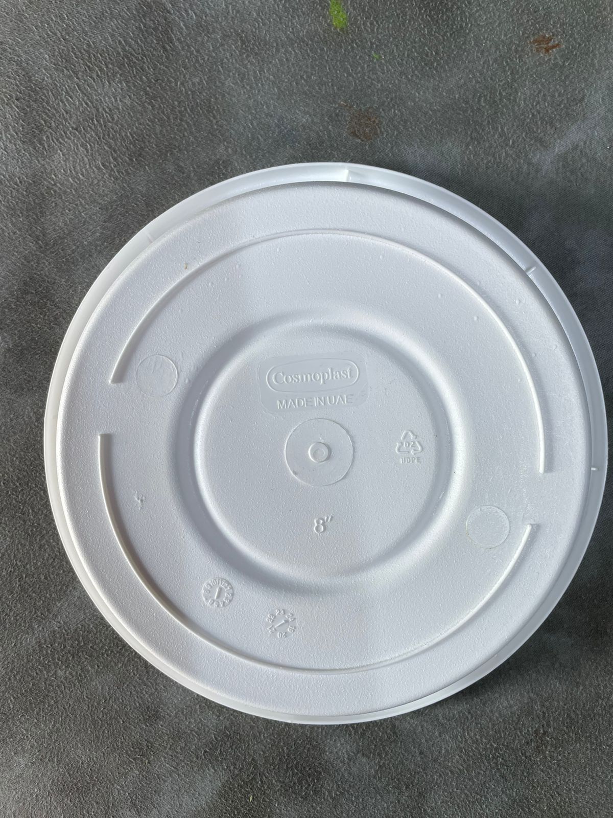8" Plastic Saucer