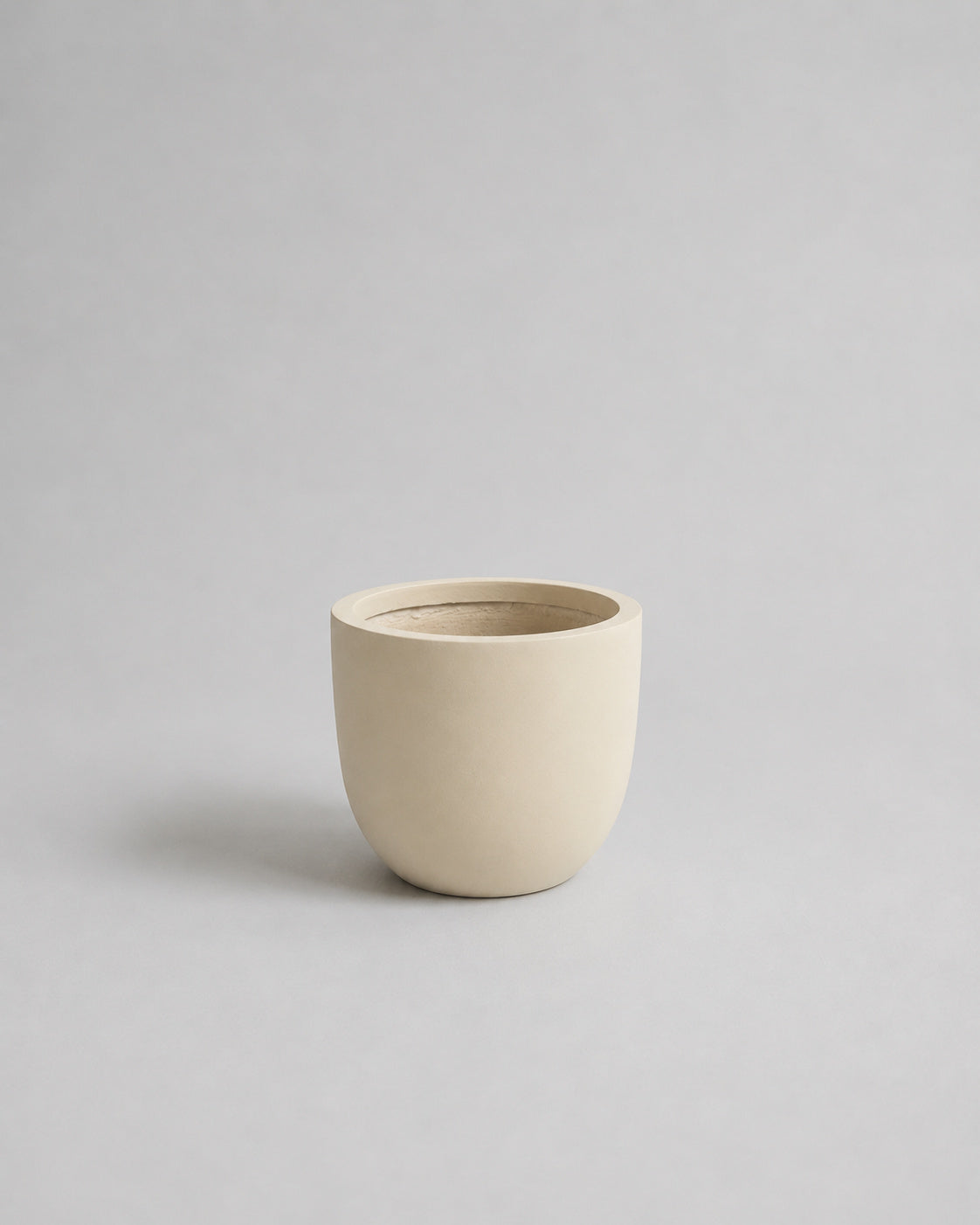 Soft Beige Fiber Clay Pot