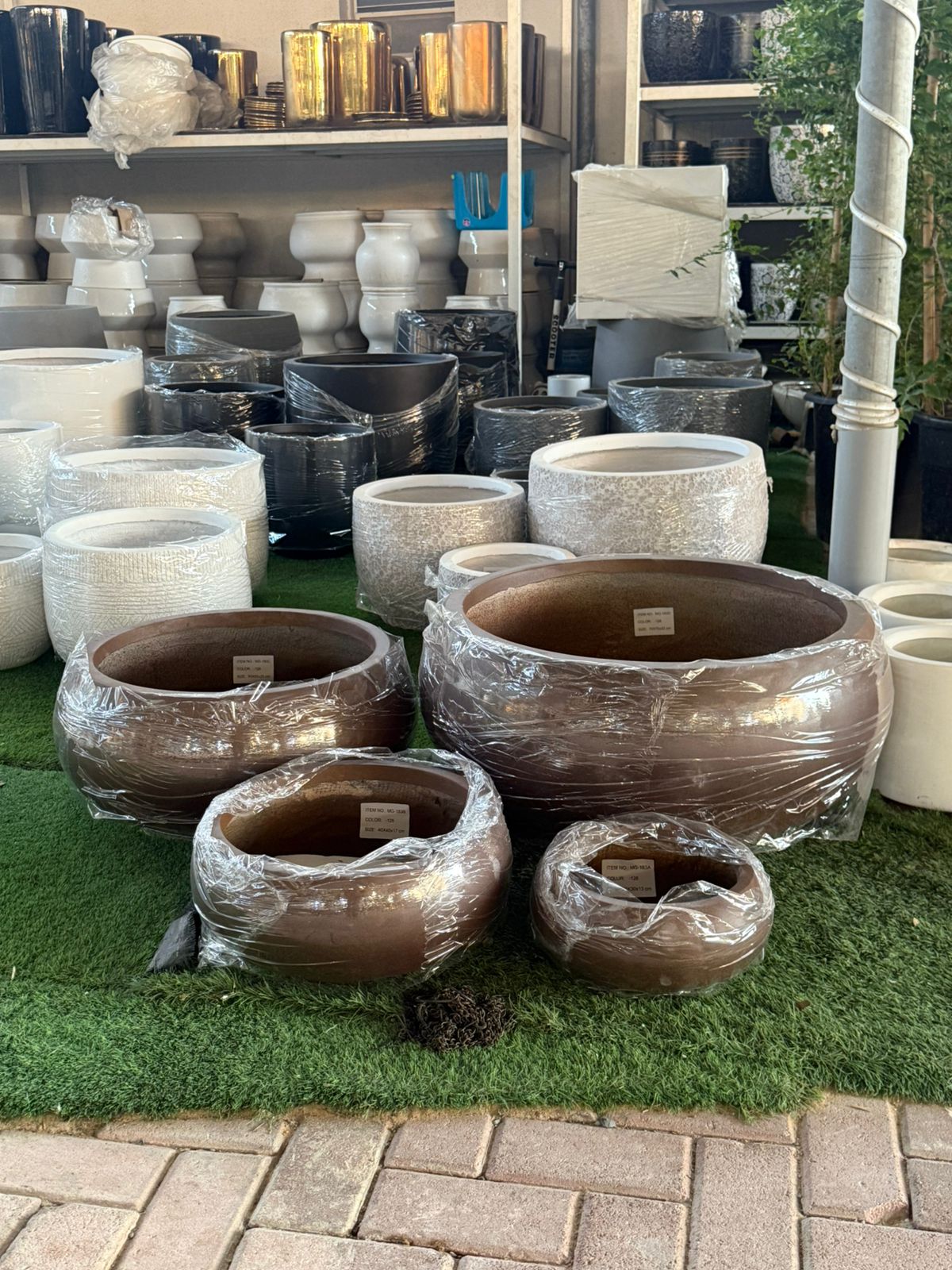 Shallow Brown Fiber Clay Cement Pots