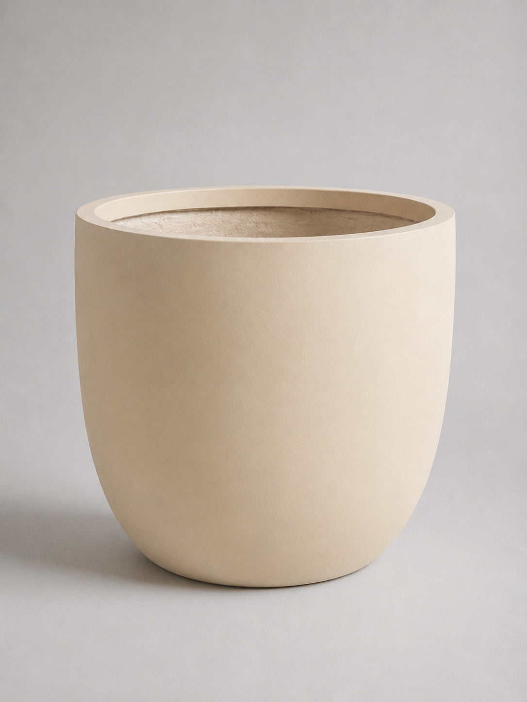 Soft Beige Fiber Clay Pot