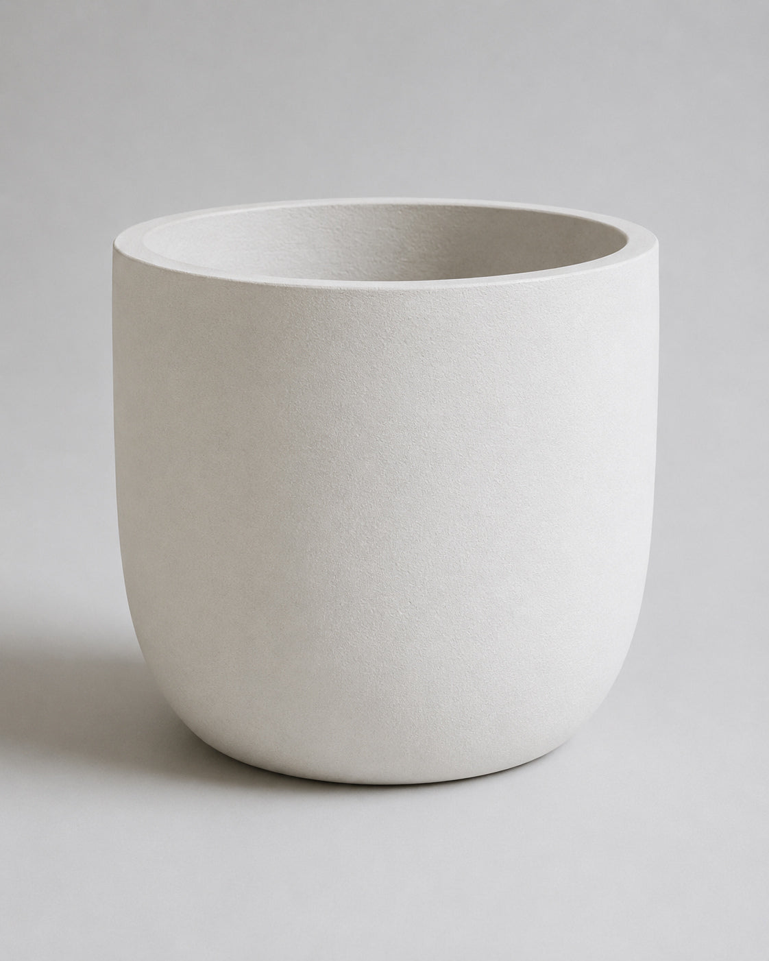 Sculpted White Fiber Clay Pots