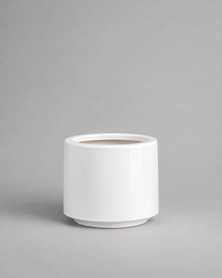 Nia glossy ceramic plant pot